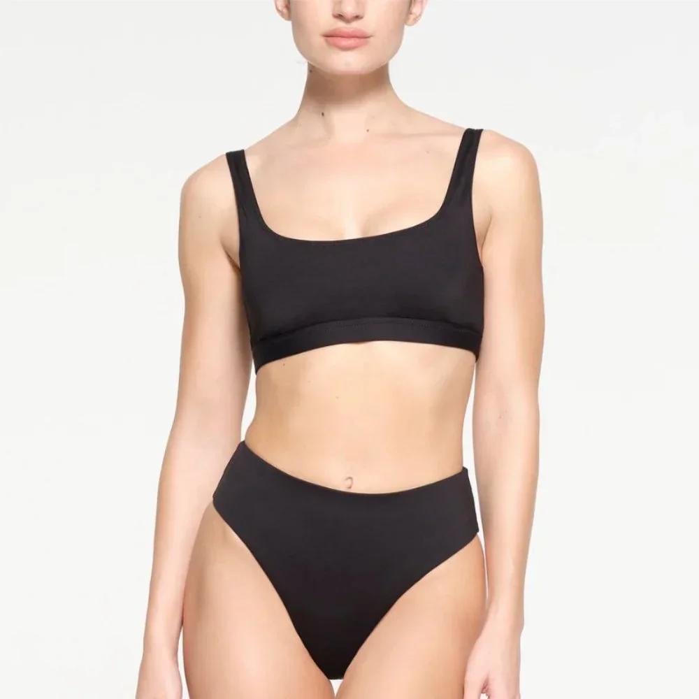 SKIMS Recycled Swim Tank Bikini Top in Onyx (Size 3X)